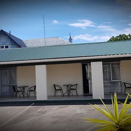 Chanel Court Motel Masterton Eksteriør billede